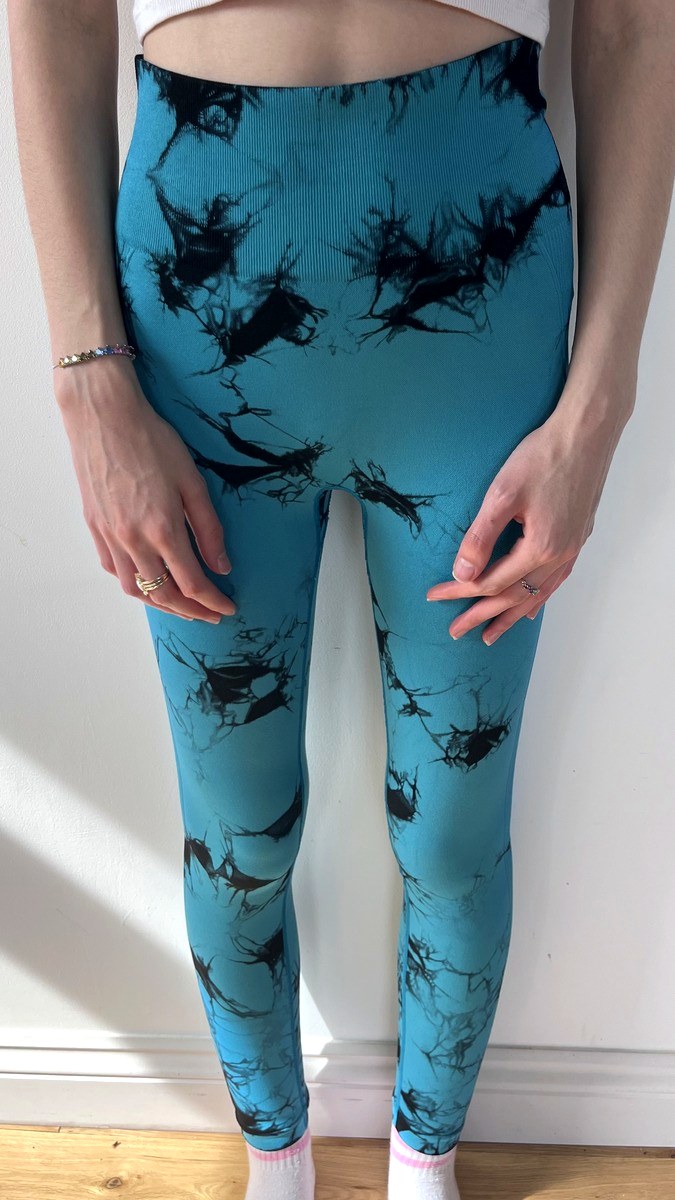 Teal tie-dye print leggings